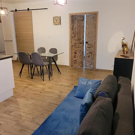 Apartment Rue Colonella Proche Citadelle *